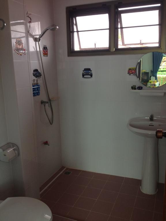 Loy Manee House Bed & Breakfast Phra Nakhon Si Ayutthaya Phòng bức ảnh