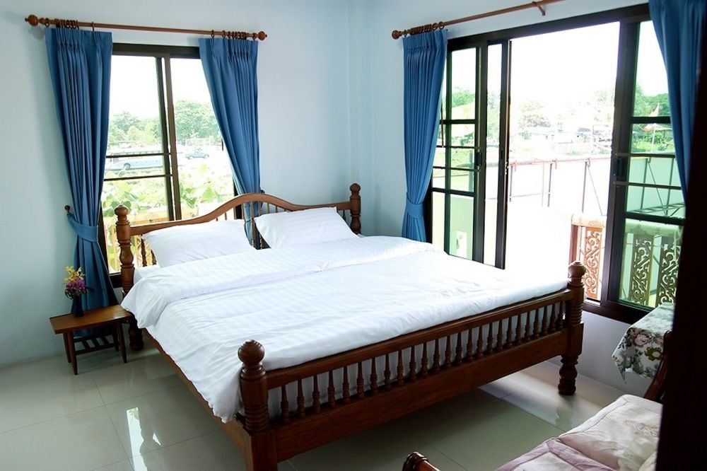 Loy Manee House Bed & Breakfast Phra Nakhon Si Ayutthaya Ngoại thất bức ảnh