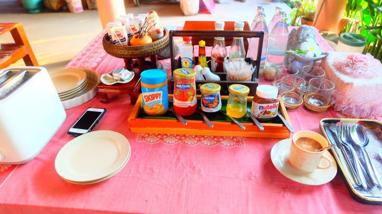 Loy Manee House Bed & Breakfast Phra Nakhon Si Ayutthaya Ngoại thất bức ảnh